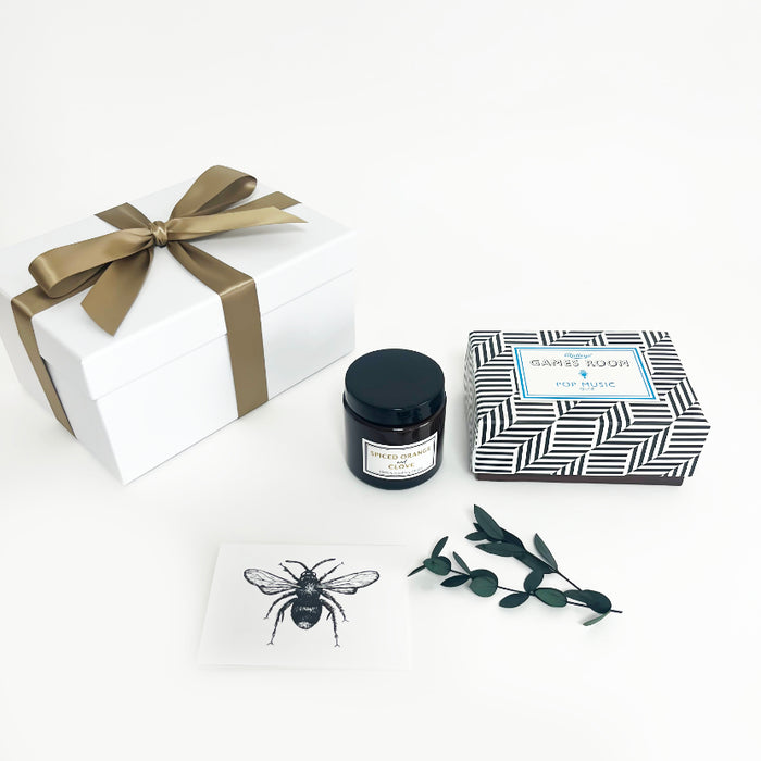 Ridley Trivia Quiz and Candle Gift Set