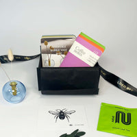 Vase and notebook set blue with bee gift card, white background and gift box